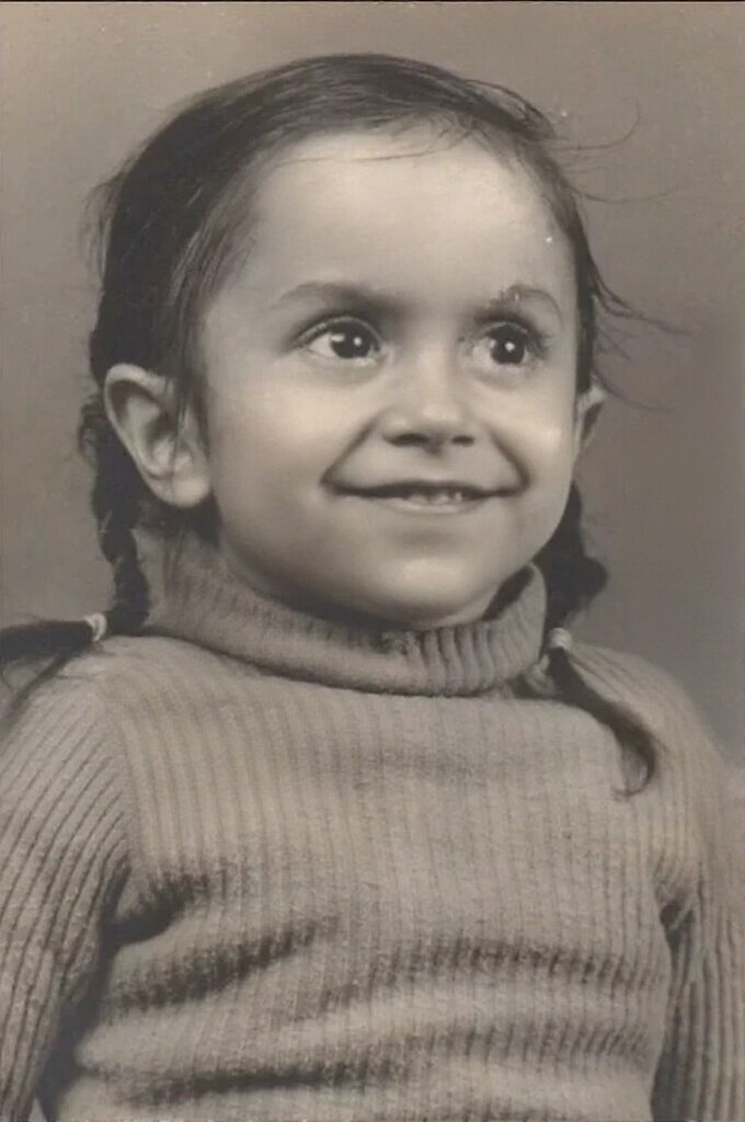 去除破损折痕水印 remove-scratches-from-photo imgak_restore_02193_1747717662163.jpg