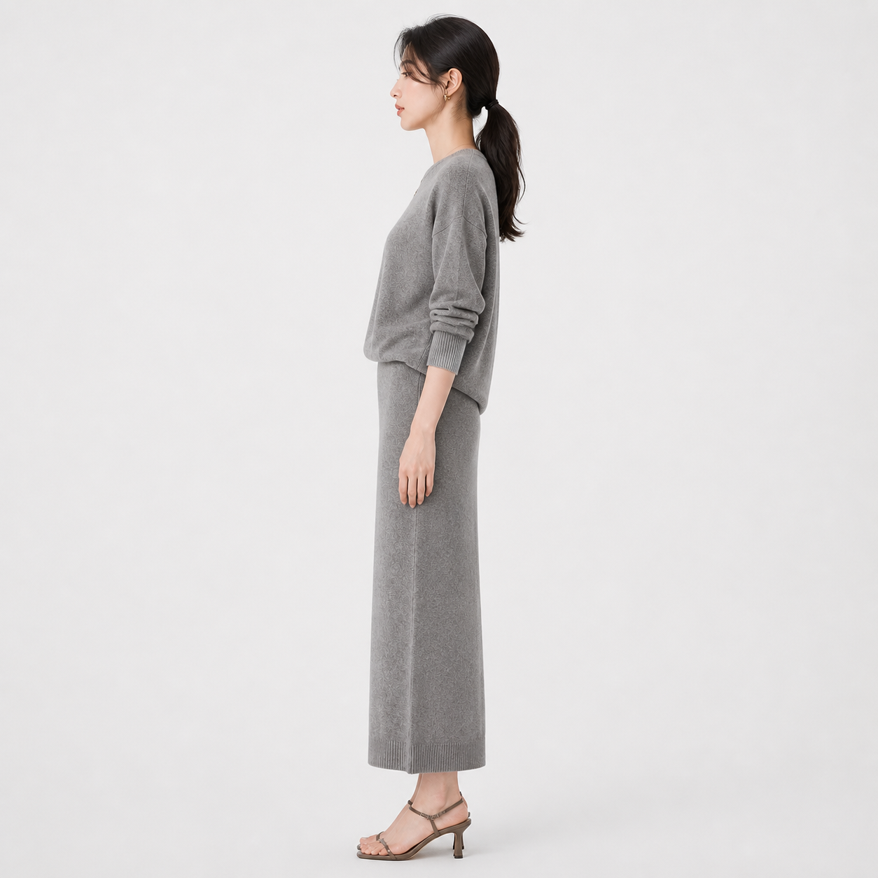 服装四视角展示,细节无损不改变 - Right 90°